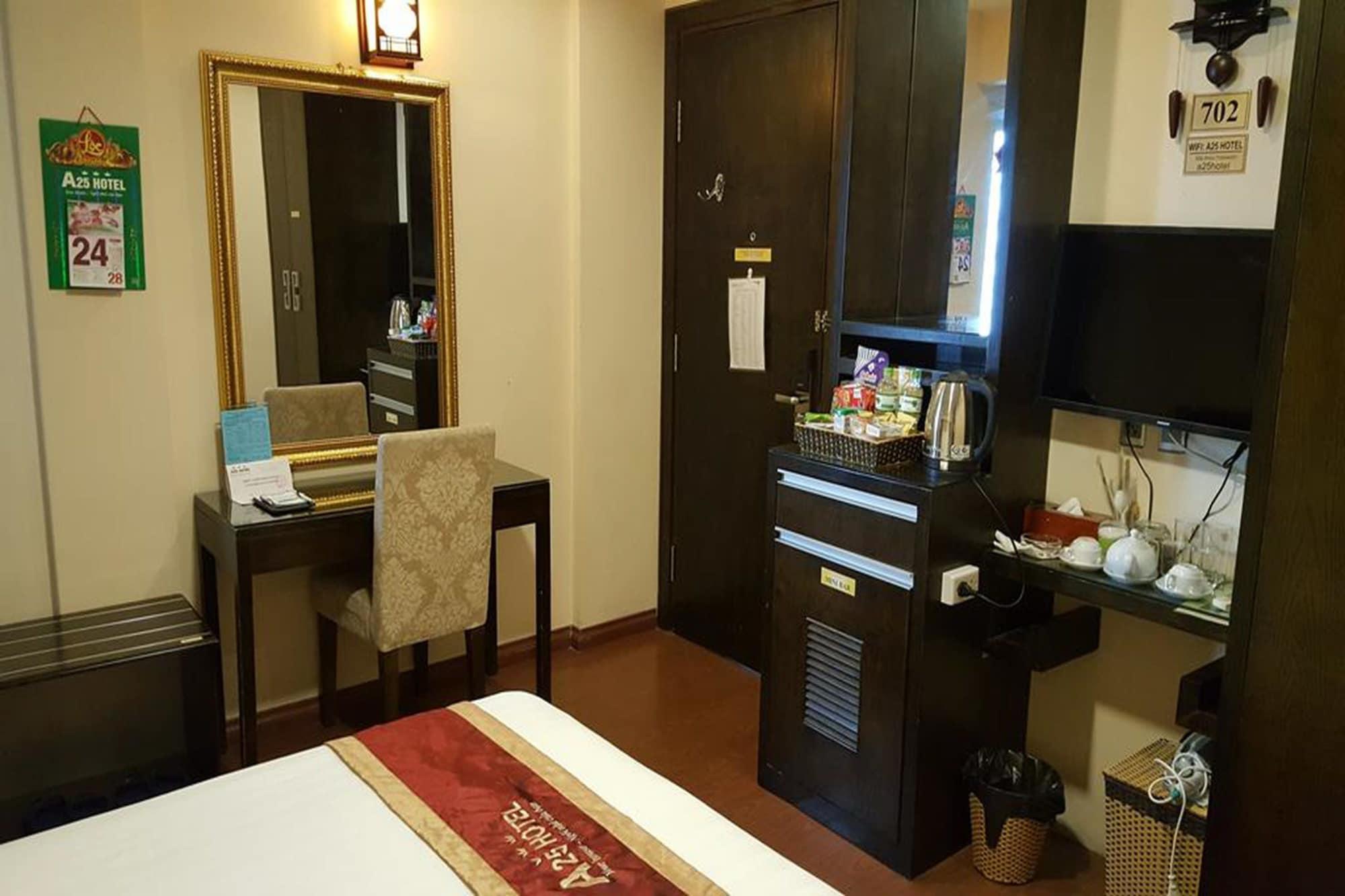 A25 Hotel - 28 Tran Quy Cap Hanoï Extérieur photo