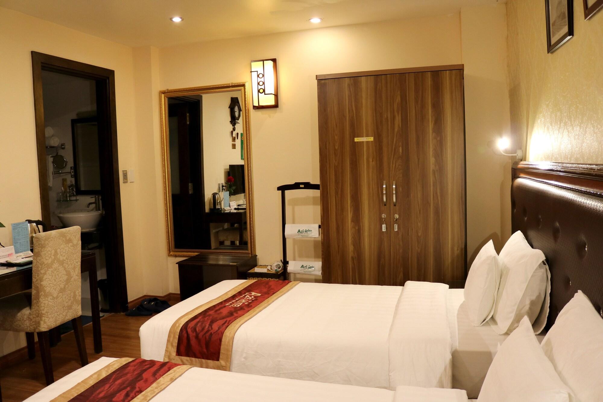 A25 Hotel - 28 Tran Quy Cap Hanoï Extérieur photo