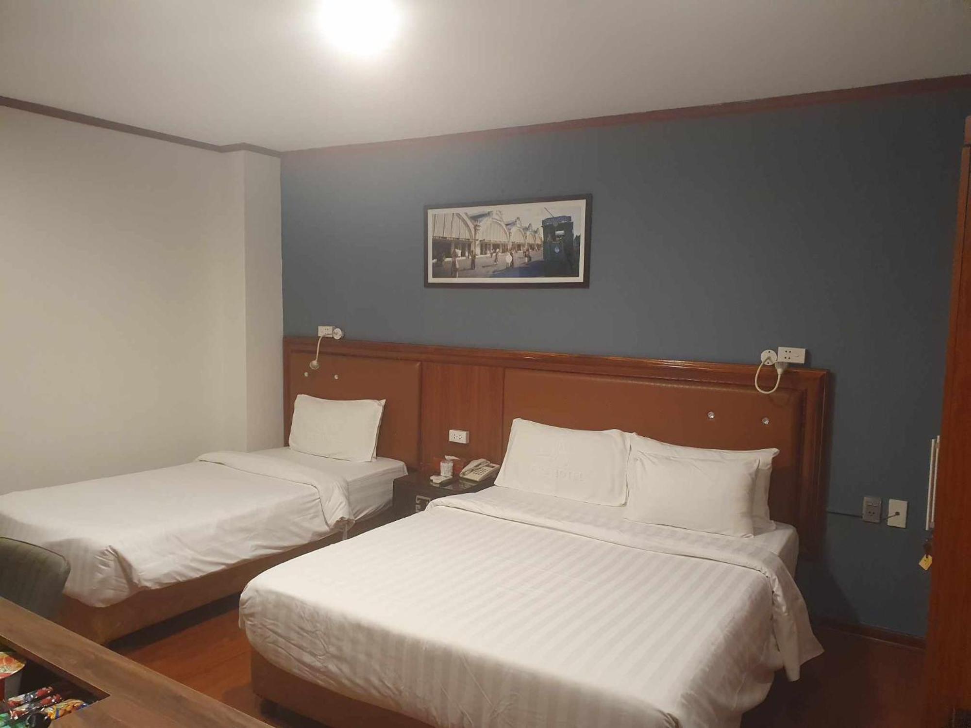 A25 Hotel - 28 Tran Quy Cap Hanoï Extérieur photo